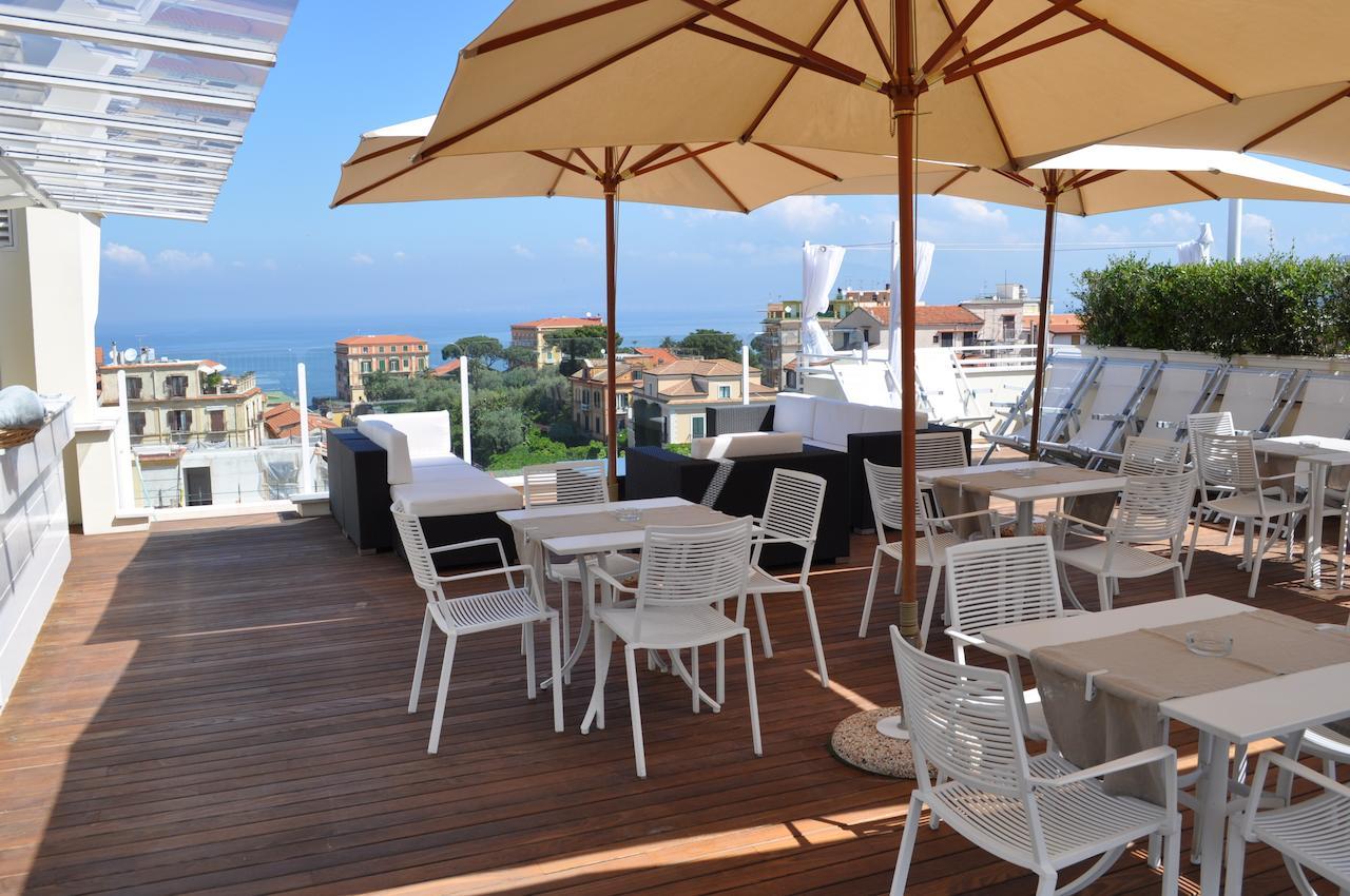 Hotel Plaza Σορέντο Εξωτερικό φωτογραφία