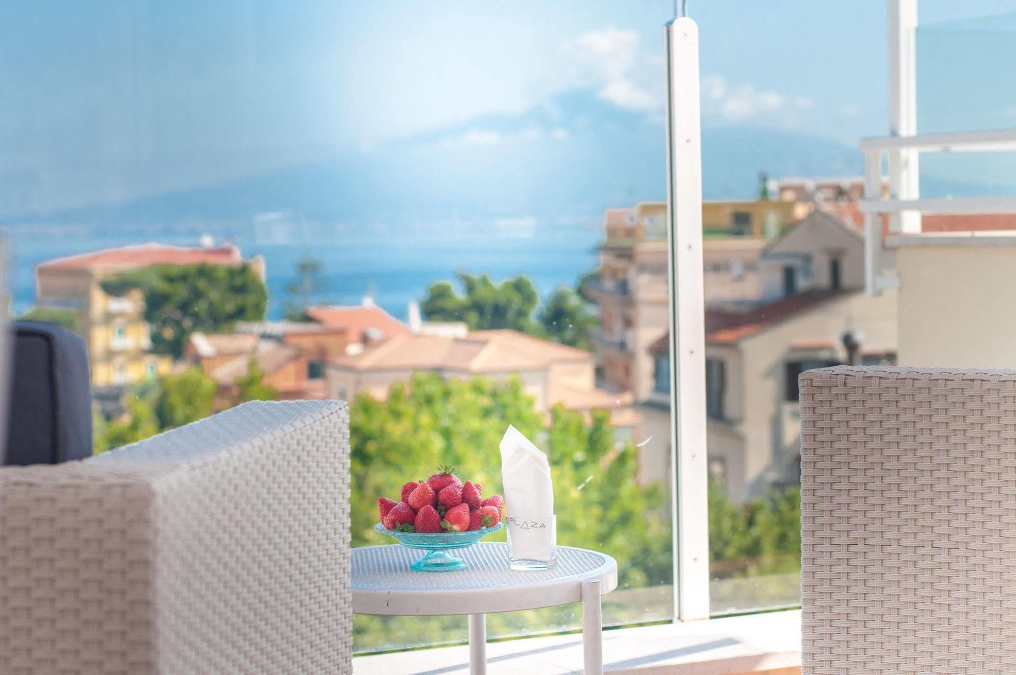 Hotel Plaza Σορέντο Εξωτερικό φωτογραφία