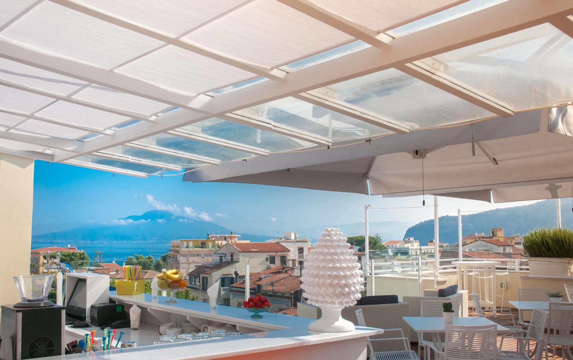 Hotel Plaza Σορέντο Εξωτερικό φωτογραφία