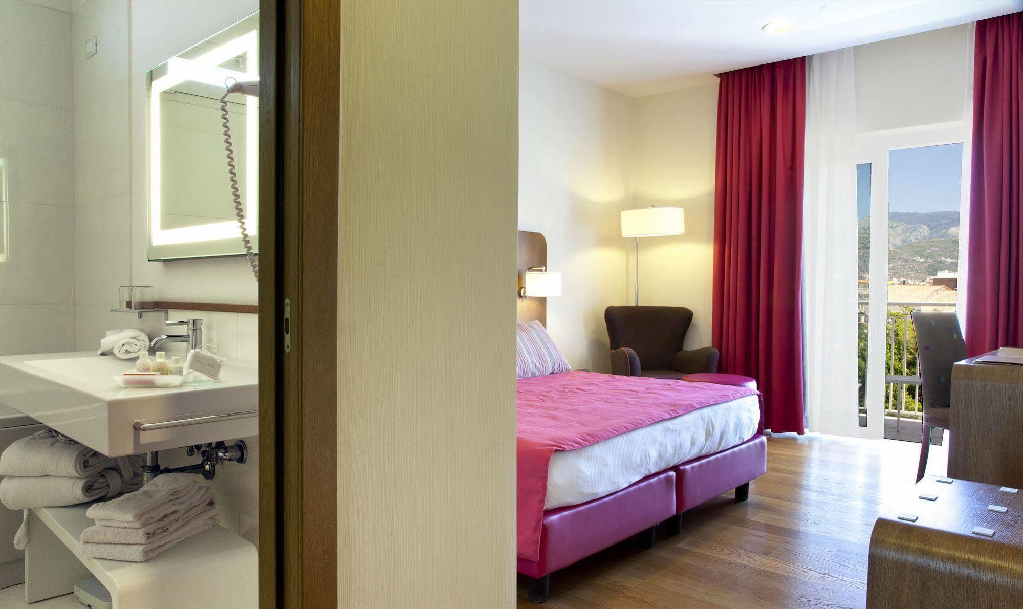 Hotel Plaza Σορέντο Εξωτερικό φωτογραφία