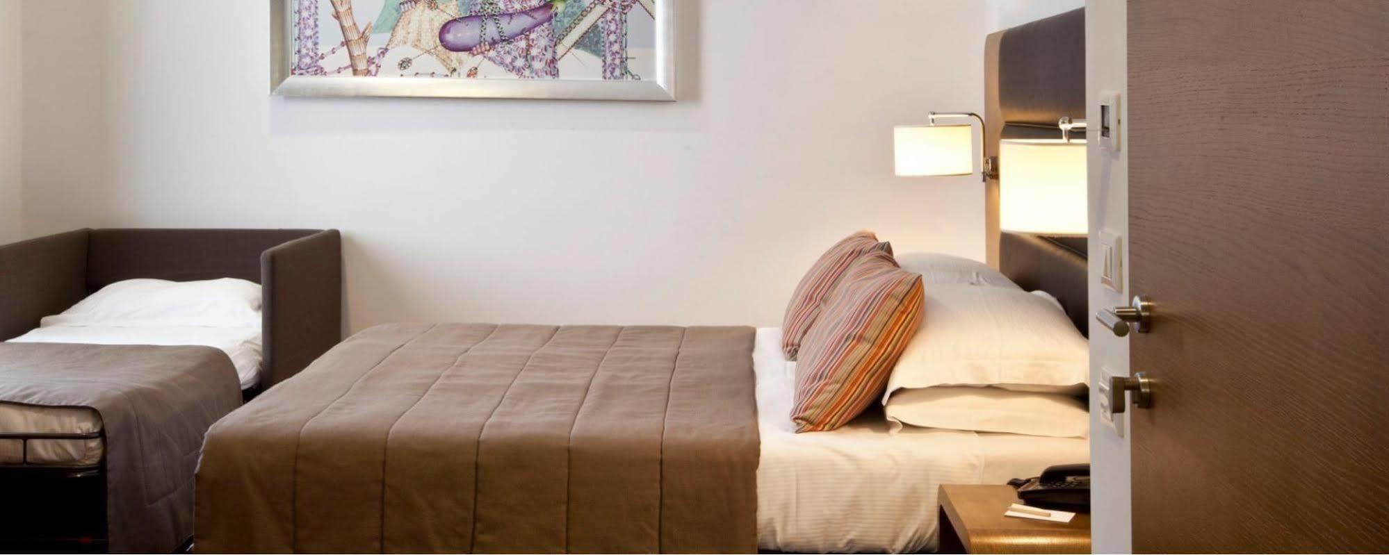 Hotel Plaza Σορέντο Εξωτερικό φωτογραφία